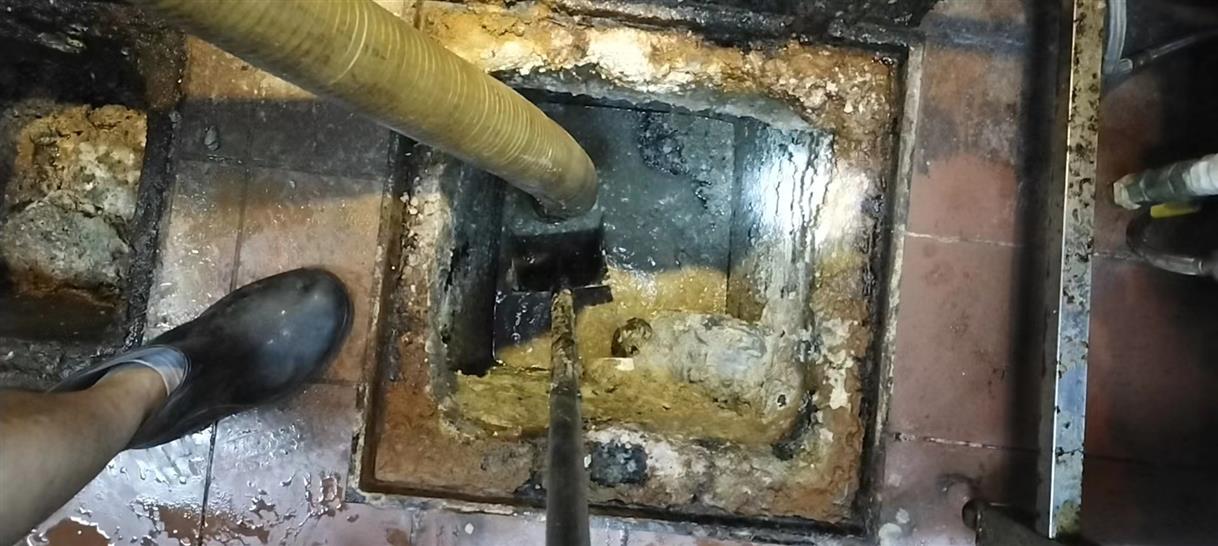 神农架化油池清理-污水池清掏