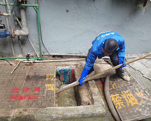 神农架清掏化粪池